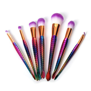 Rainbow Mermaid Contour Cosmetic Brush